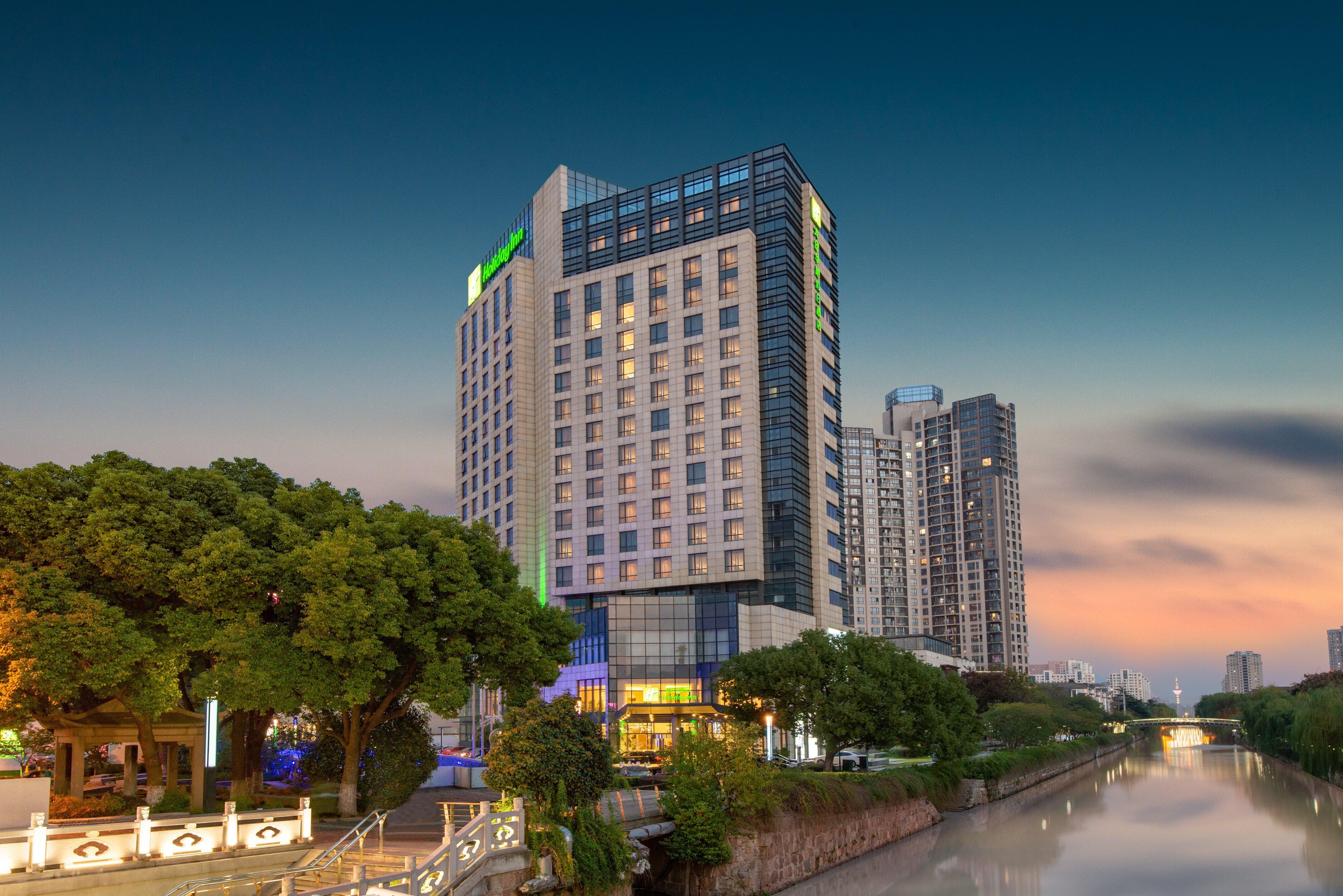 Holiday Inn Taicang City Centre By Ihg Экстерьер фото