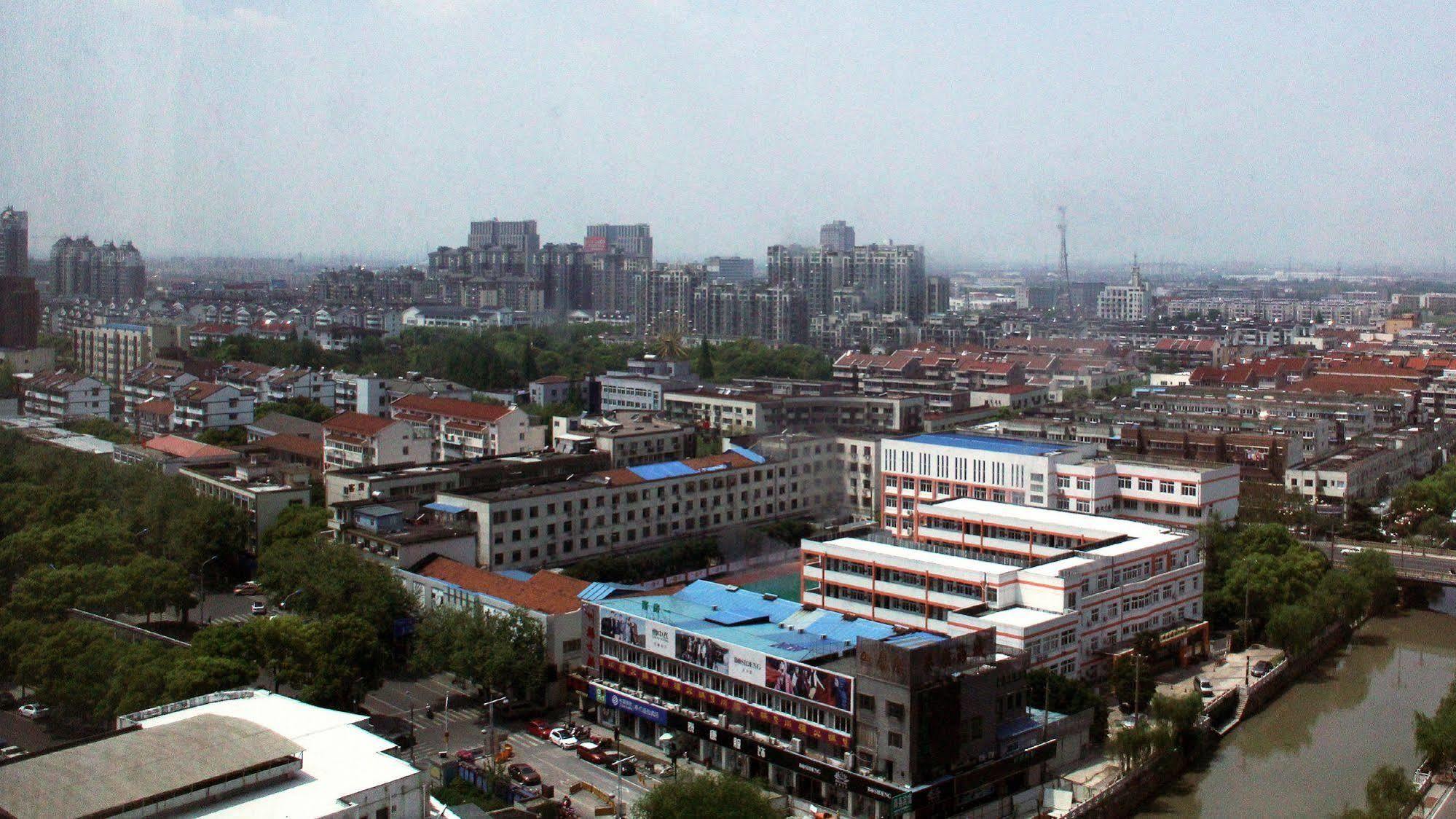 Holiday Inn Taicang City Centre By Ihg Экстерьер фото